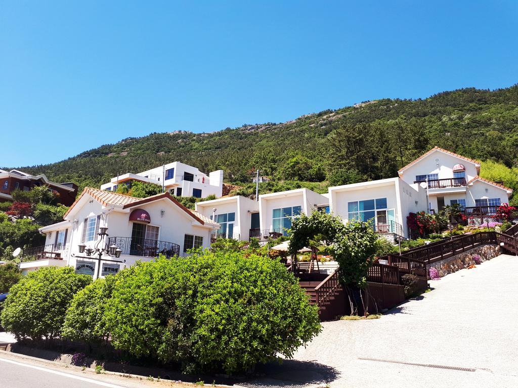 Namhae Bluemare Pension Exteriér fotografie
