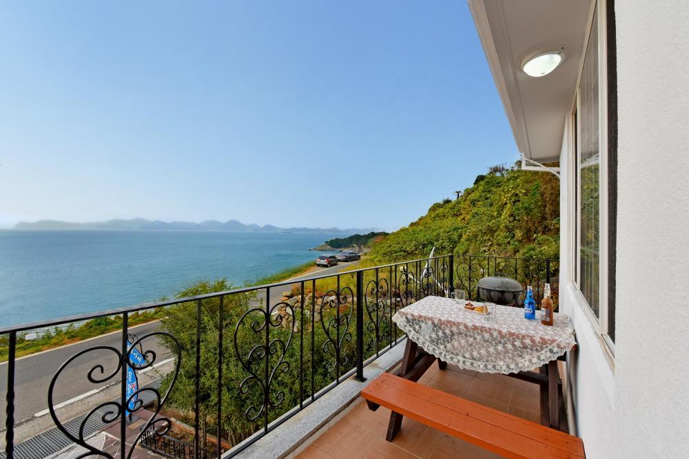 Namhae Bluemare Pension Exteriér fotografie