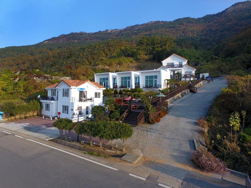 Namhae Bluemare Pension Exteriér fotografie
