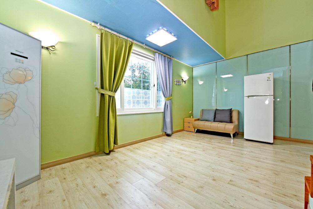 Namhae Bluemare Pension Exteriér fotografie