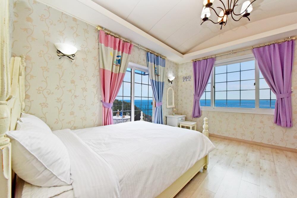 Namhae Bluemare Pension Exteriér fotografie