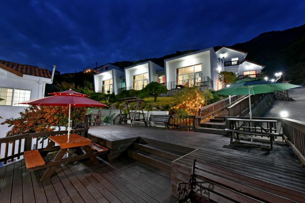 Namhae Bluemare Pension Exteriér fotografie