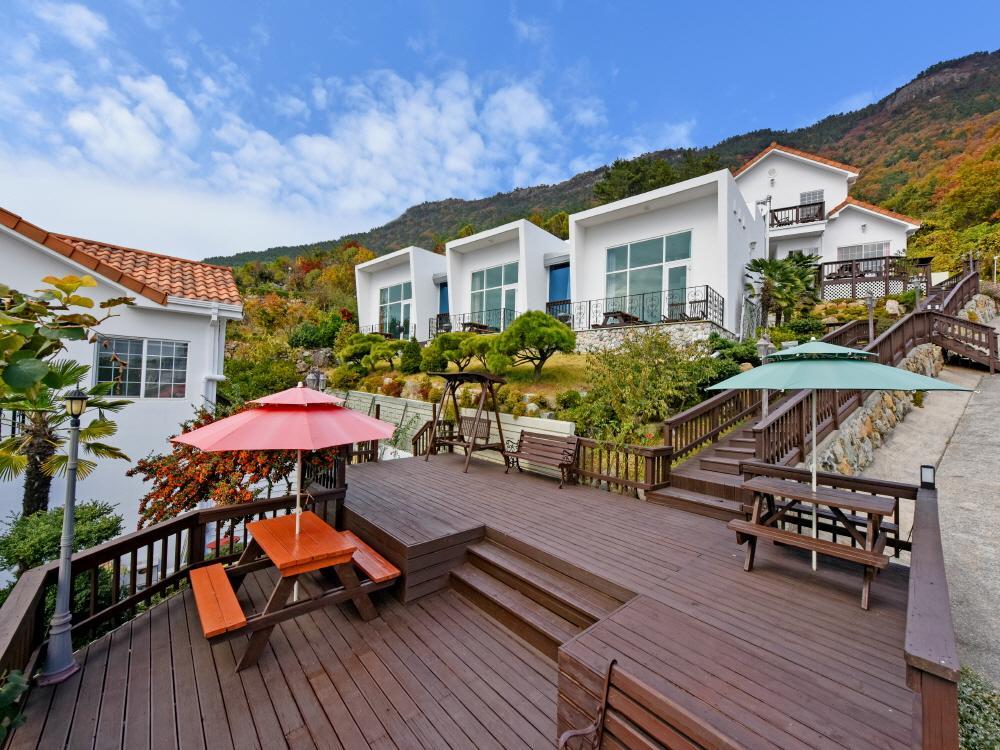 Namhae Bluemare Pension Exteriér fotografie