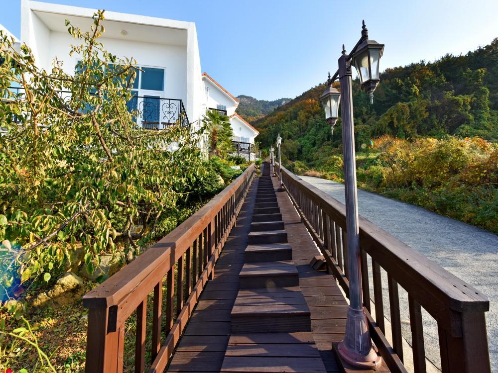 Namhae Bluemare Pension Exteriér fotografie